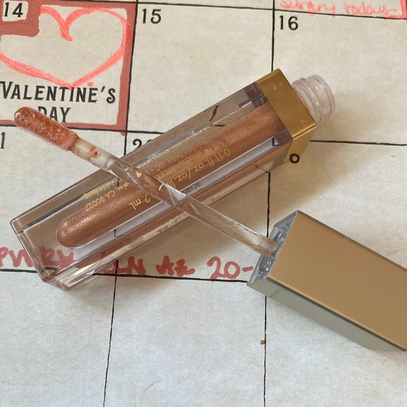 STILA kitten set, eyeshadow, liquid eyeshadow, and lipgloss - Picture 2 of 6